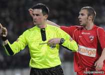 Cristi Balaj va arbitra Milan - Auxerre