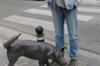 Statuie la coltul strazii