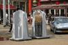 Amsterdam... pisoar... mobil
