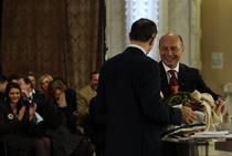 Galerie foto: Dezbatere finala Basescu - Geoana
