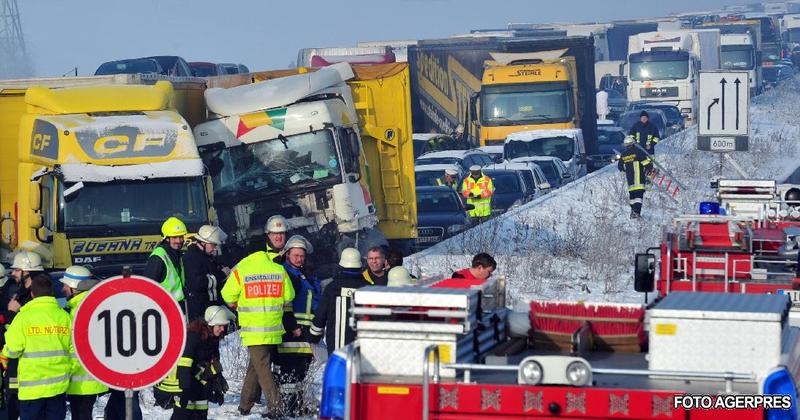 Carambol autostrada A8