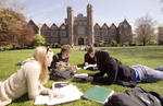 Studenti in campus