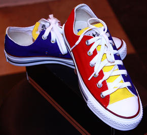 Eugene Al Pann - "Romania" tenisi converse 