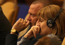 Dezbaterea "Dificultati in consolidarea integritatii in partidele politice din Europa postcomunista"