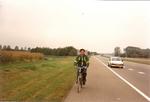 Cu bicicleta pe autostrada