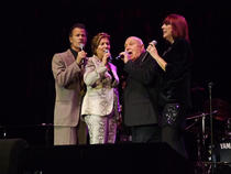 Fotogalerie: The Manhattan Transfer la Sala Palatului