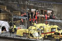 VIDEO UPDATE Autorul atacului din Liege este un belgian de origine magrebiana, care fusese condamnat marti la aproape 5 ani de inchisoare. Bilantul atacului: 4 morti si 75 de raniti. Autoritatile belgiene: Nu este vorba despre un act terorist