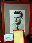 Fotogalerie: Obiecte semnate de Nicolae Ceausescu
