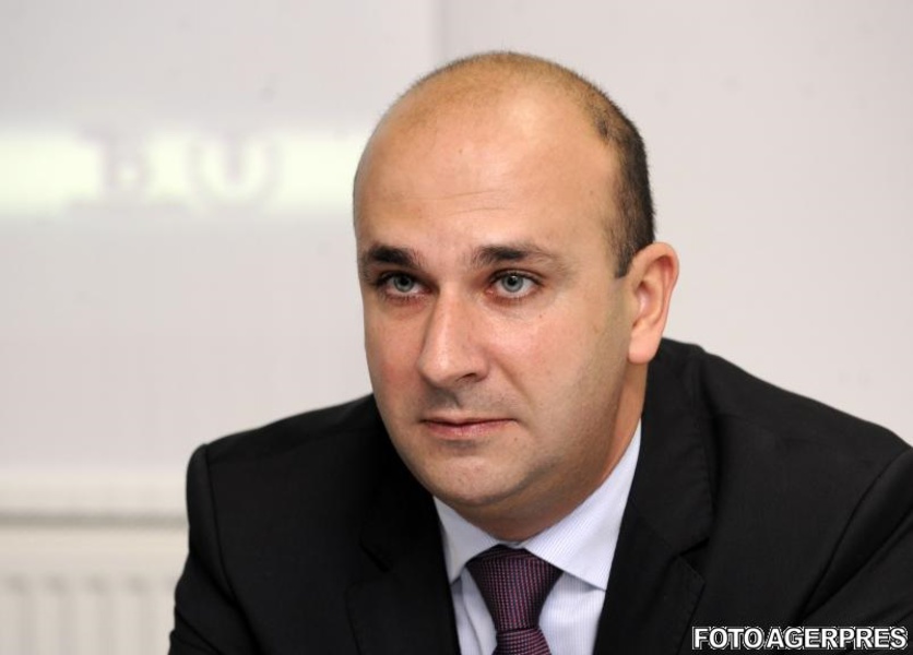 <b>Bogdan Badea</b>, secretar de stat in Ministerul Energiei, a fost impus de stat ... - image-2015-04-28-20033613-70-bogdan-badea