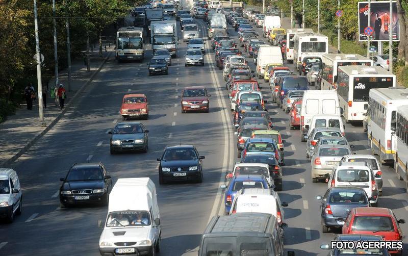 Trafic intens pe drumurile nationale