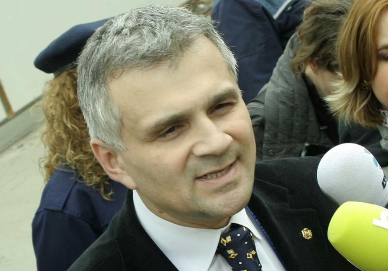 tissue Harmful favorite UPDATE Politia Romana: Christian Ciocan nu a fost suspendat din functie -  HotNews.ro