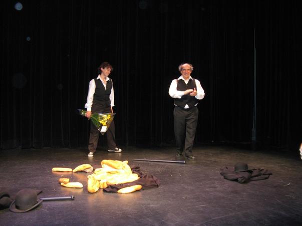 Teatru