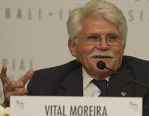 Vital Moreira, presedintele Comisiei de Comert International a Parlamentului European