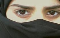 Cum traiesc femeile in Arabia Saudita