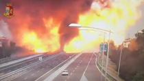 Explozie de proportii pe o autostrada langa Bologna
