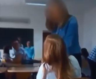 Precede plan de vânzări Deziluzie  VIDEO Bătaie între două fete la un liceu din Neamț, șase elevi au fost  sancționați disciplinar - HotNews.ro