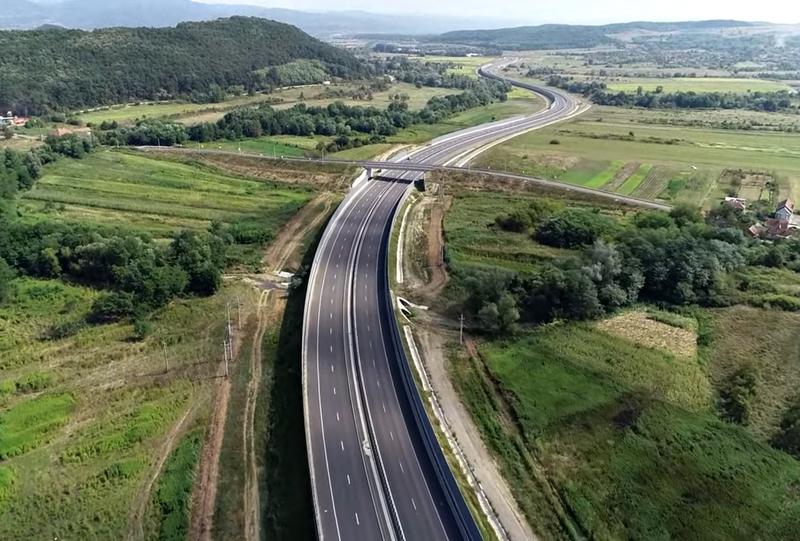 https://media.hotnews.ro/media_server1/image-2019-08-17-23318582-41-autostrada-lugoj-deva-lotul-3.jpg
