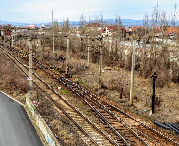 https://media.hotnews.ro/media_server1/image-2020-04-3-23779724-41-linii-cale-ferata.jpg
