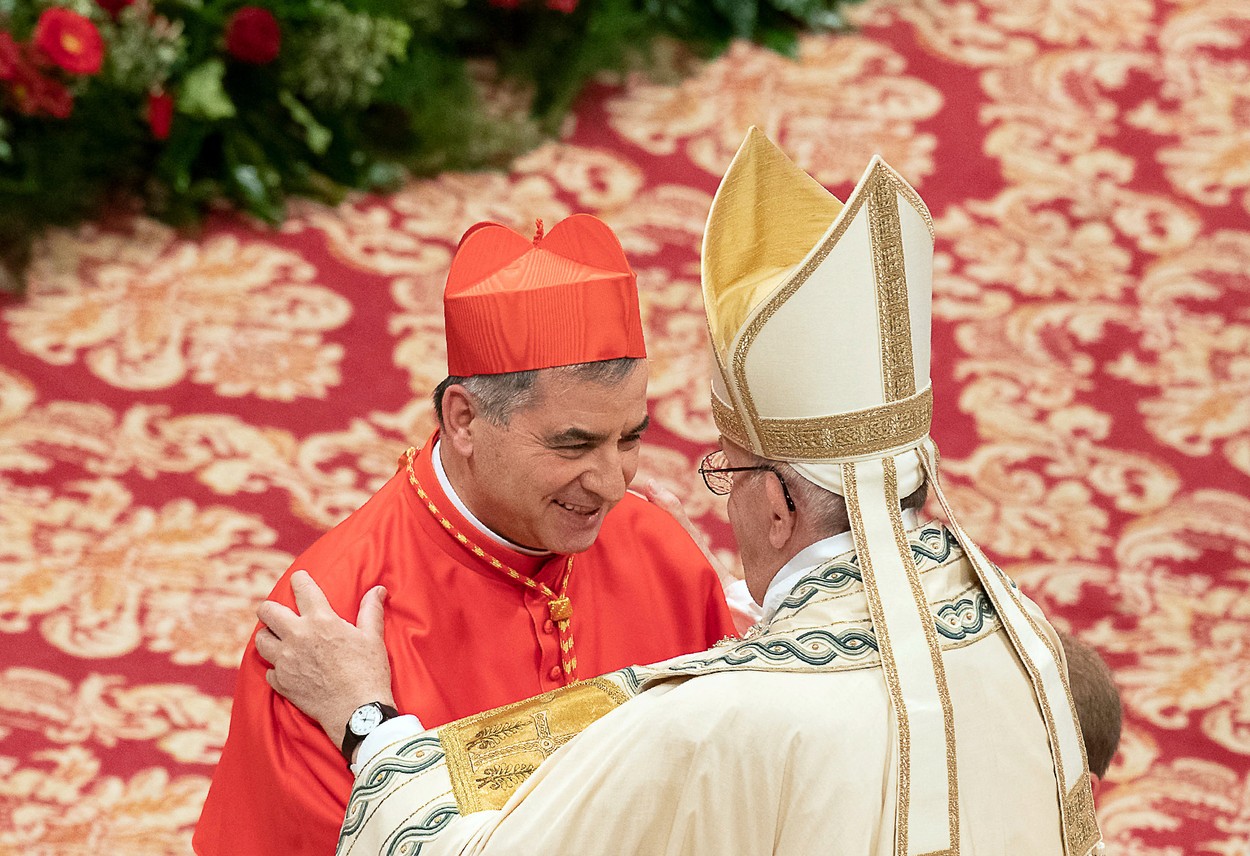 Un influent cardinal, fost apropiat al Papei Francisc, condamnat la închisoare pentru corupție. Procesul a durat doi ani și jumătate
