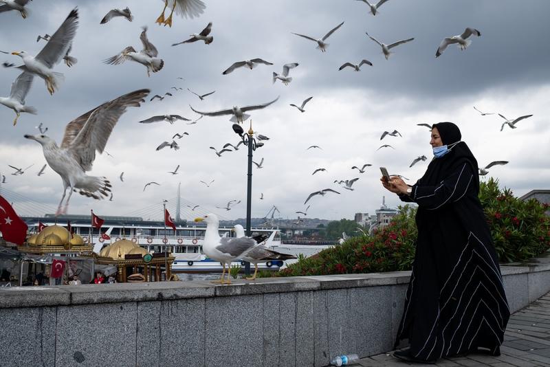 Femeie in Istanbul, Turcia
