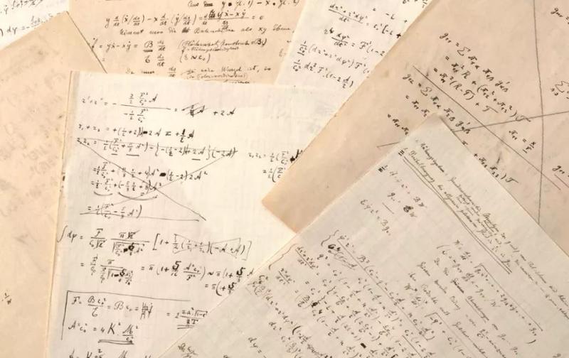 Pagini ale manuscrisului lui Einstein scos la licitatie