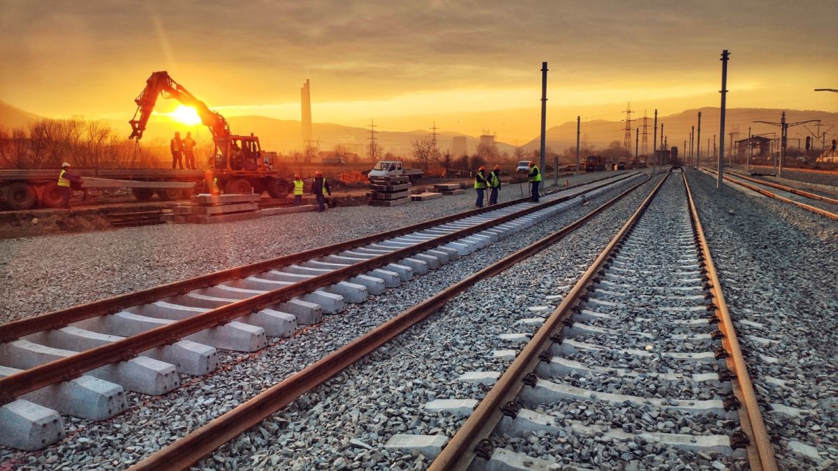 A fost desemnată oferta câștigătoare pentru modernizarea căii ferate Timișora - Lugoj, contract de aproape două miliarde lei