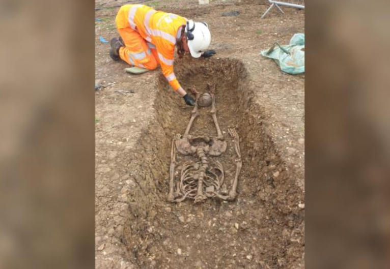 schelet care dateaza din perioada romana descoperit in Anglia