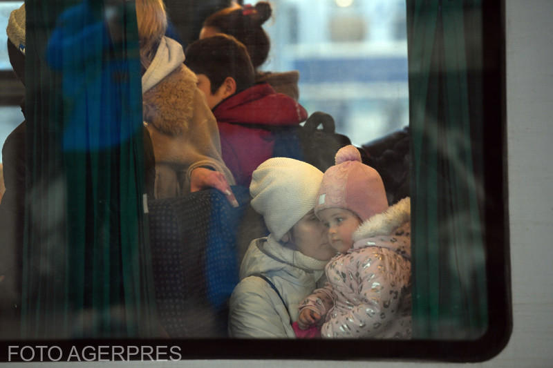  Refugiați din Ucraina sosesc în Gara de Nord din Capitală
