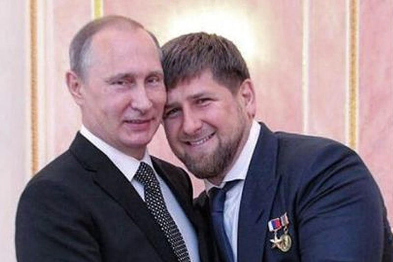 Ramzan Kadirov este un aliat apropiat al presedintelui Vladimir Putin