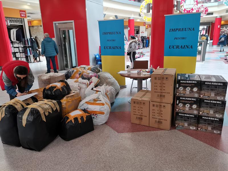 Comercianții centrului comercial și logistic Dragonul Roșu, alături de administrația zonei comerciale, susțin eforturile Crucii Roșii Ilfov pentru ajutorarea refugiaţilor din Ucraina