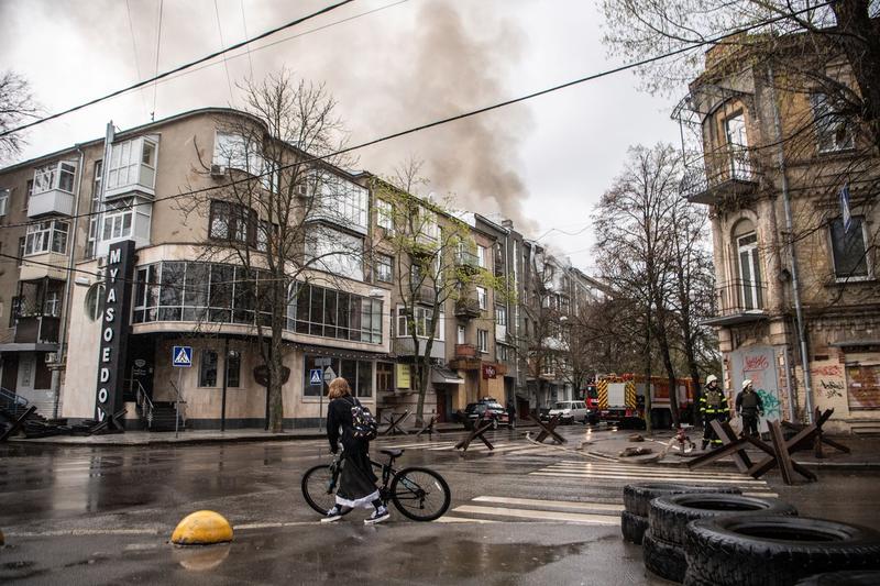 Război în Ucraina: orașul Harkiv, bombardat de ruși