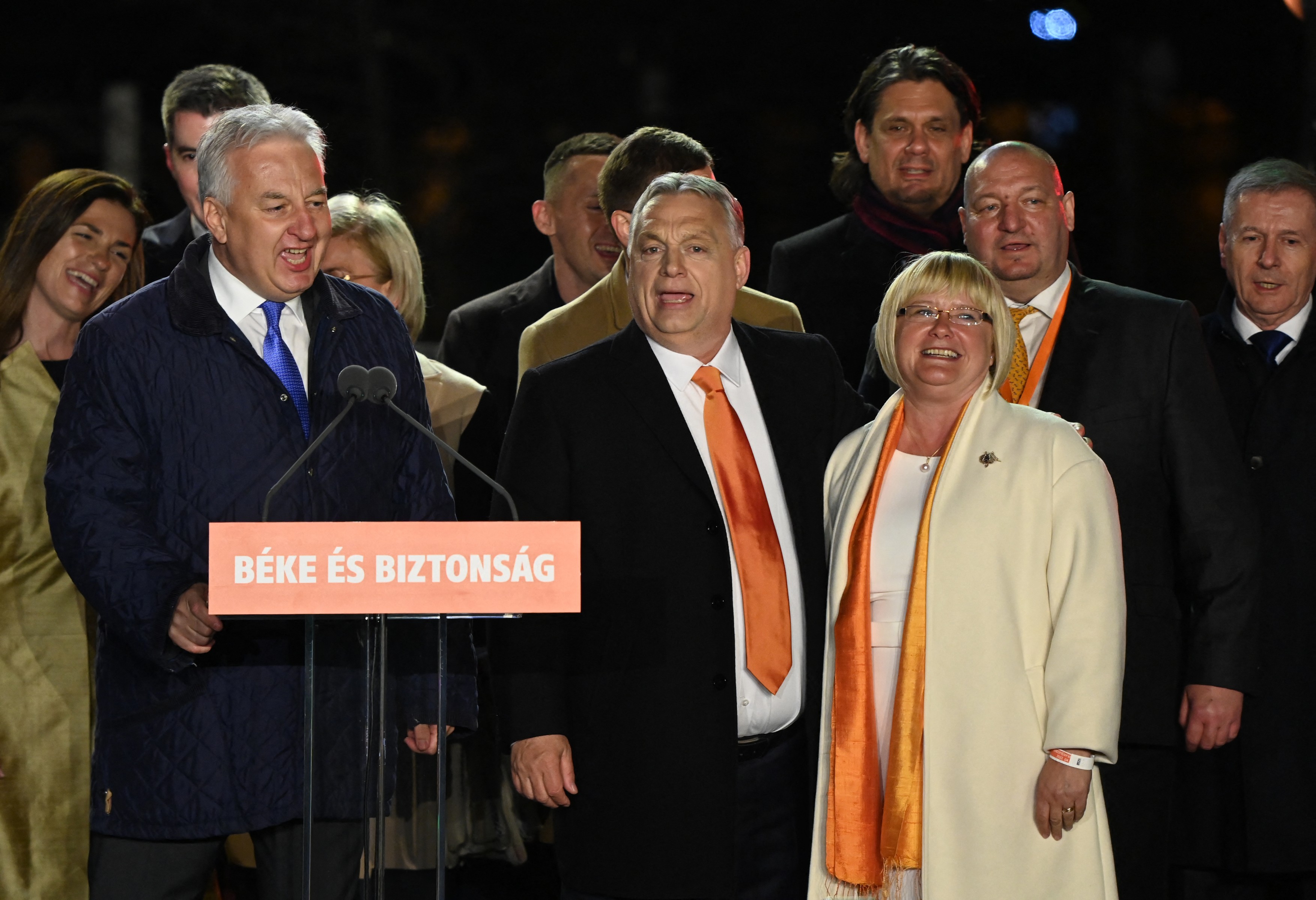 Philosophical Rationalization Himself Alegeri parlamentare în Ungaria: Viktor Orban obține o victorie  zdrobitoare, în ciuda alianței de opoziție - HotNews.ro