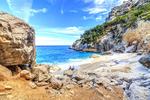 Plaja Cala Goloritze din Insula Sardinia, Italia