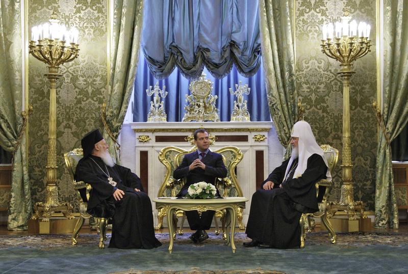Patriarhul ecumenic Bartolomeu in timpul unei vizite in Rusia
