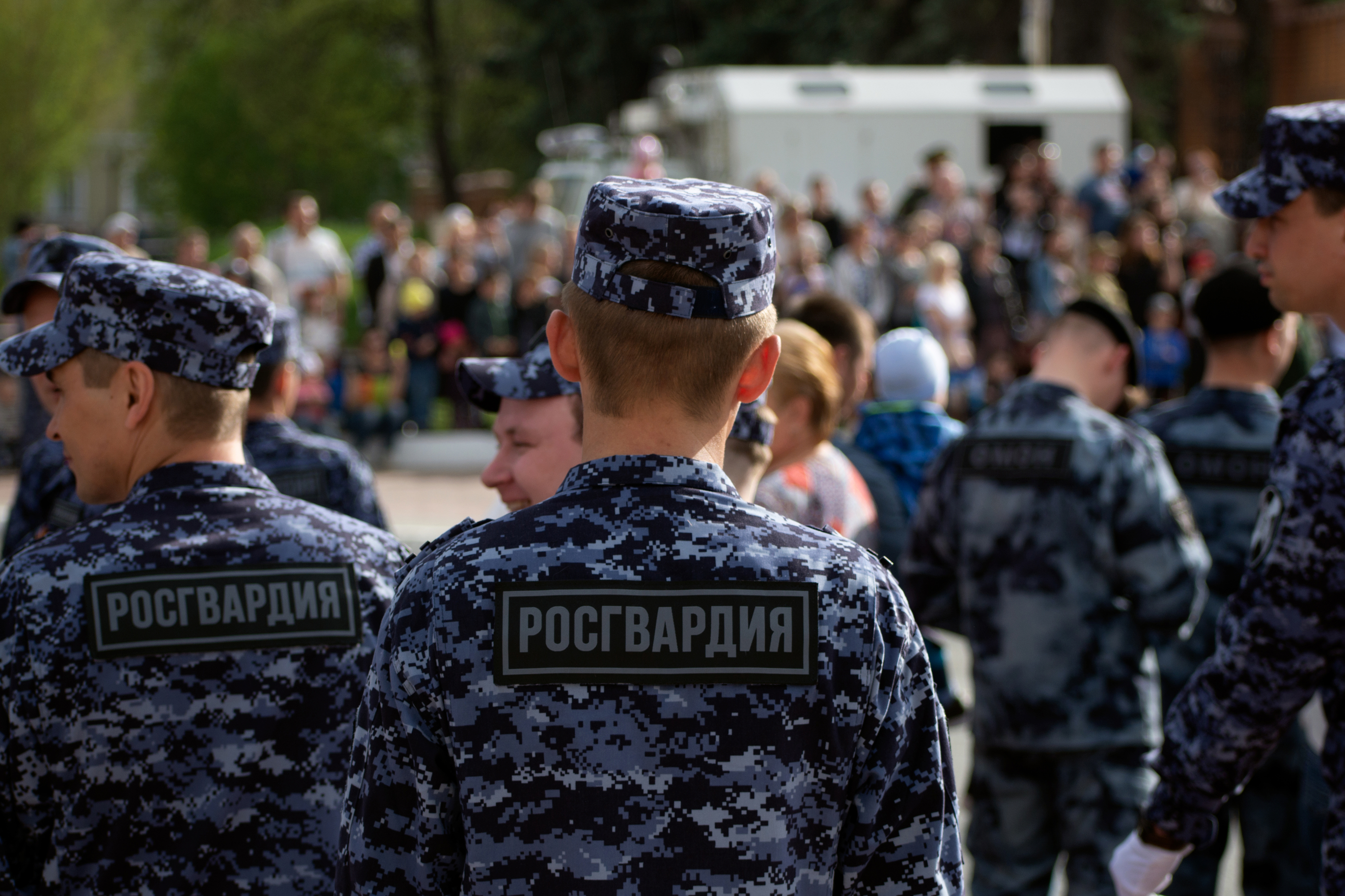 Росгвардия добровольческие формирования. Росгвардия и полиция. Форма Росгвардии полиции. ОМОН. Росгвардия МВД.