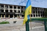 Școală distrusă de bombardamentele rusești în satul Vilhivka, regiunea Harkov