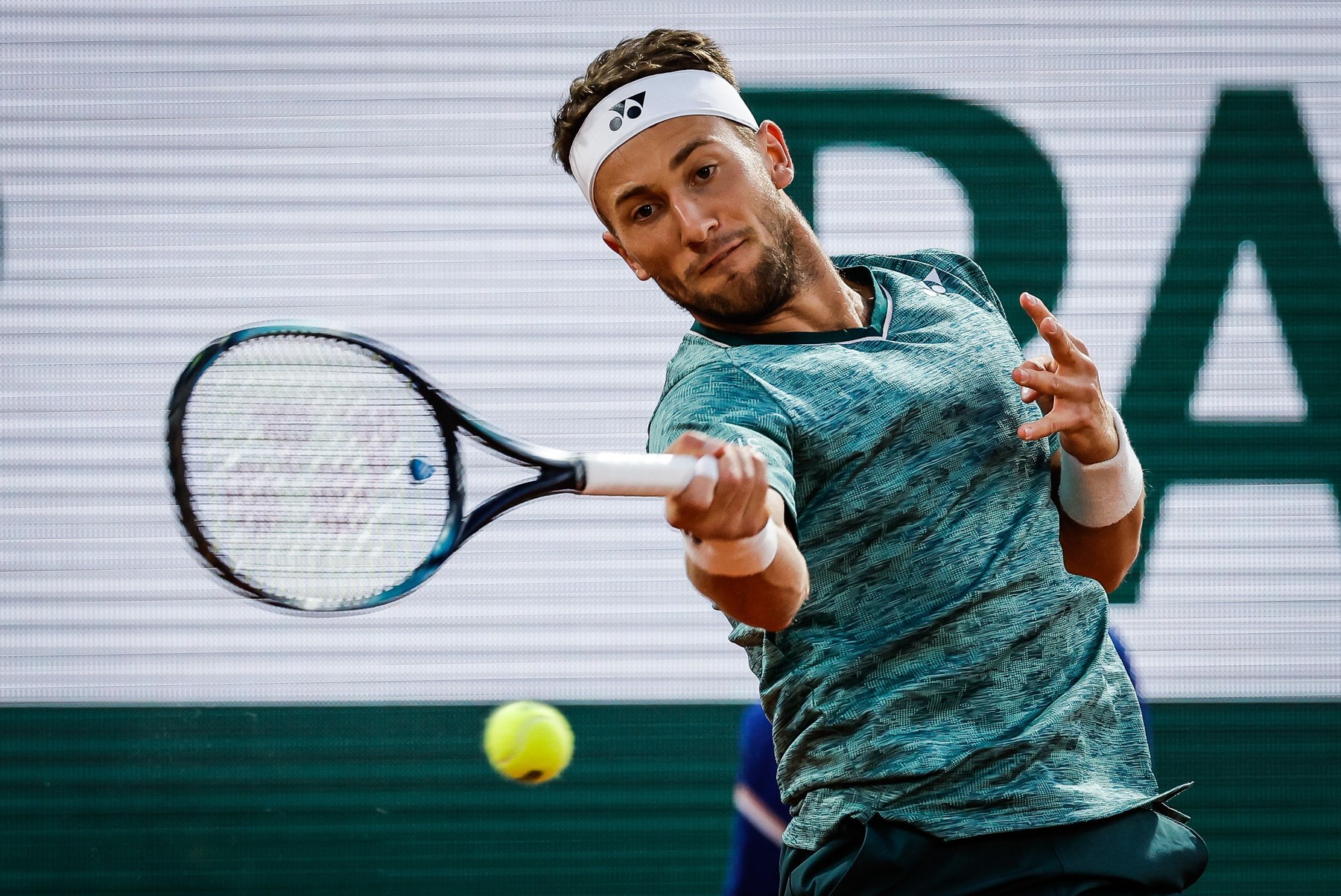 Wimbledon 2022: Finalistul de la Roland Garros, eliminat în turul al doilea
