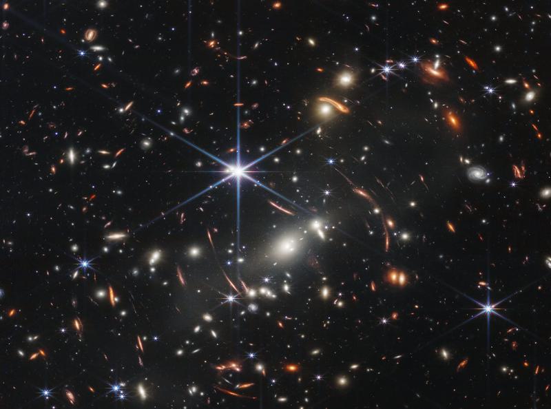 Prima imagine obtinuta de telescopul James Webb