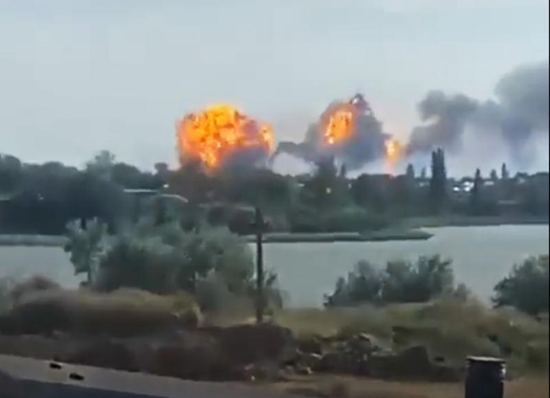 Explozii la baza aeriana ruseasca din Crimeea