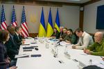 Antony Blinken la o intalnire cu guvernul ucrainean