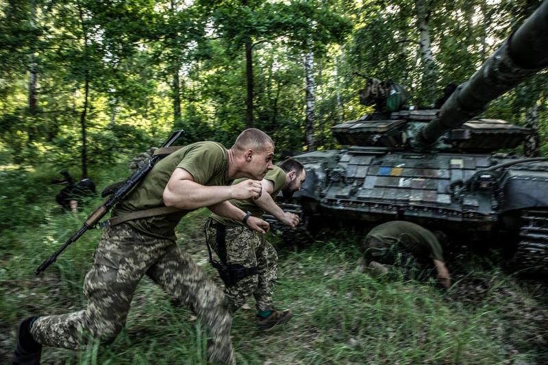 Trupele ucrainene sunt pe cale să încercuiască forțele ruse din zona Lyman