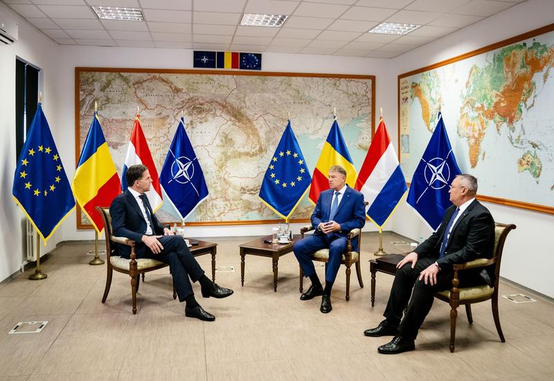 Arabic blouse Arthur Conan Doyle Intră România în Spațiul Schengen? Premierul olandez, Mark Rutte: „Nu  suntem, în principiu, împotrivă” / Iohannis: „Un eşec ar duce la creşterea  euroscepticismului în România” - HotNews.ro