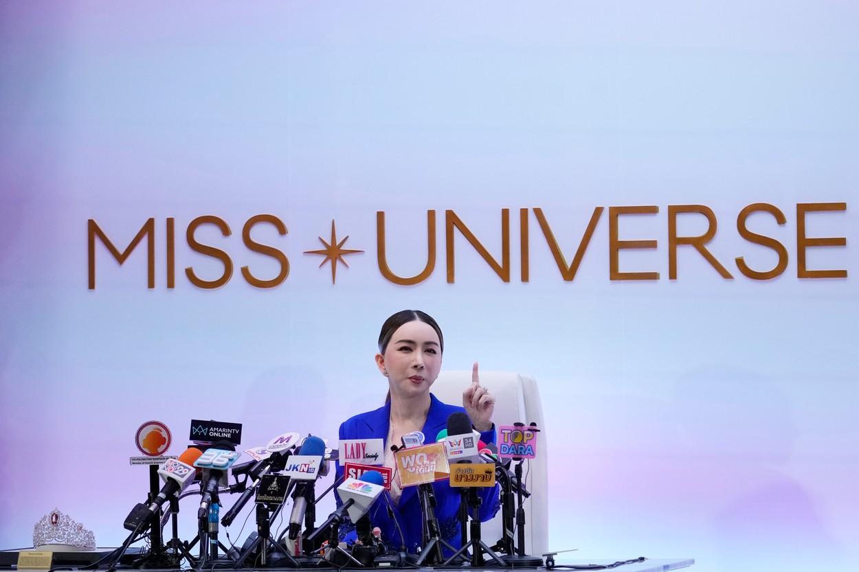 Un Activist Transgender Thailandez A Cumpărat Organizația Miss Univers ...