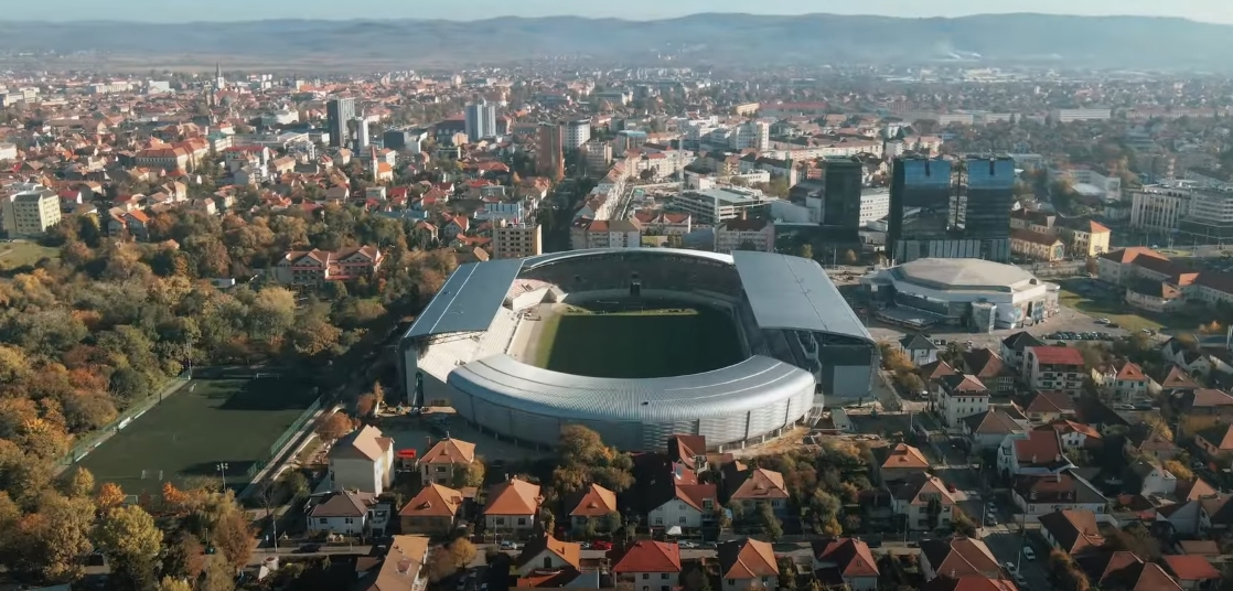 Cel mai nou stadion din SuperLiga va fi inaugurat - Imagini cu bijuteria de  aproape 30 de milioane de euro - HotNews.ro