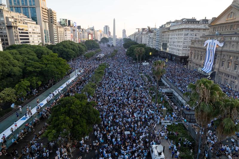 Sarbatoare in Buenos Aires dupa titlul mondial cucerit de Argentina