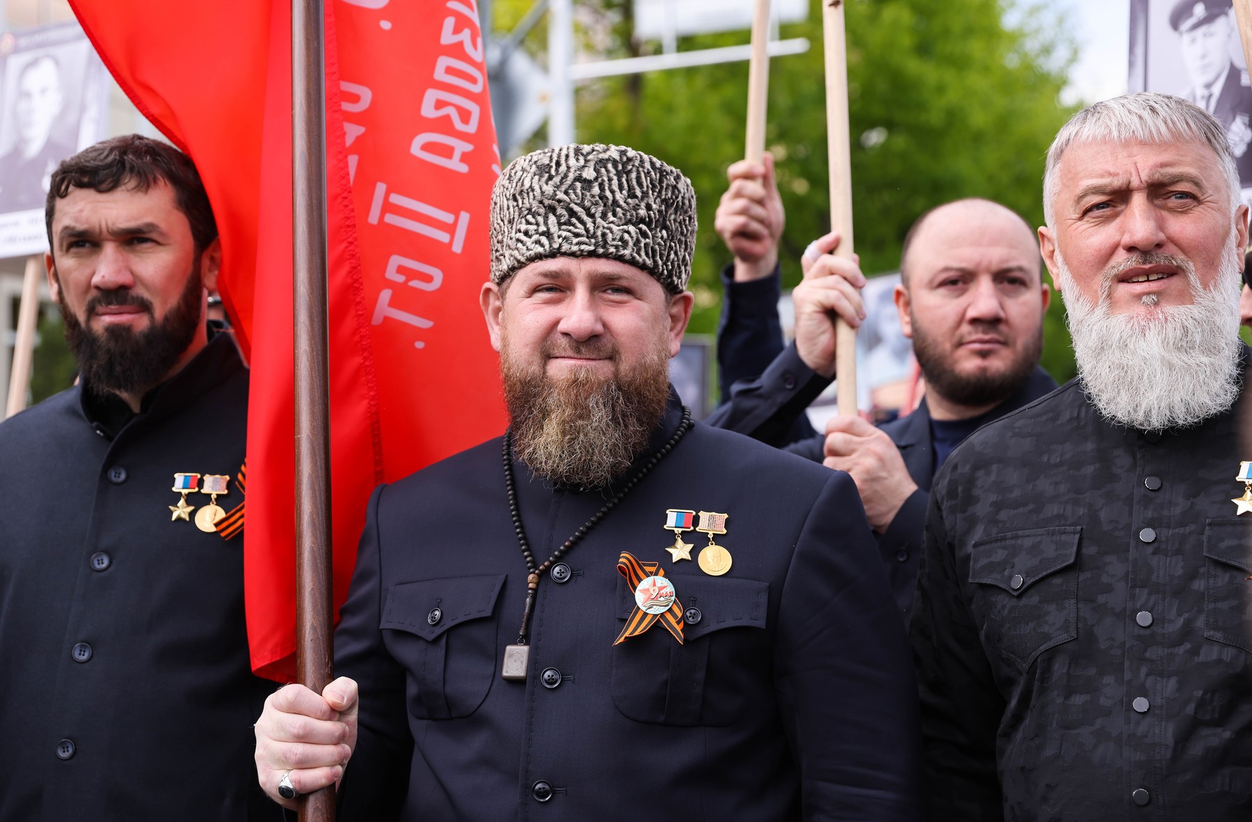 Aliatul lui Putin, seful armatei cecene, Ramzan Kadîrov are un sac