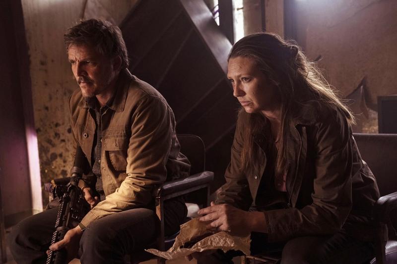 Filmul „The Last Of Us”, actorii Pedro Pascal și Anna Torv