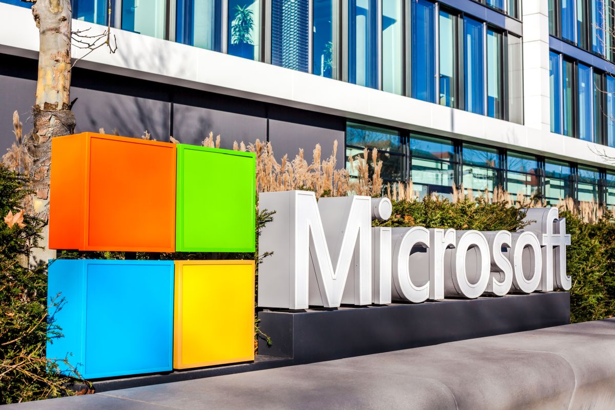 Microsoft spune că hackerii ruși sunt în spatele a zeci de atacuri de tip phishing pe platforma Teams