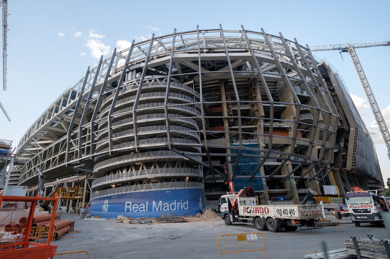 Cel mai nou stadion din SuperLiga va fi inaugurat - Imagini cu bijuteria de  aproape 30 de milioane de euro - HotNews.ro