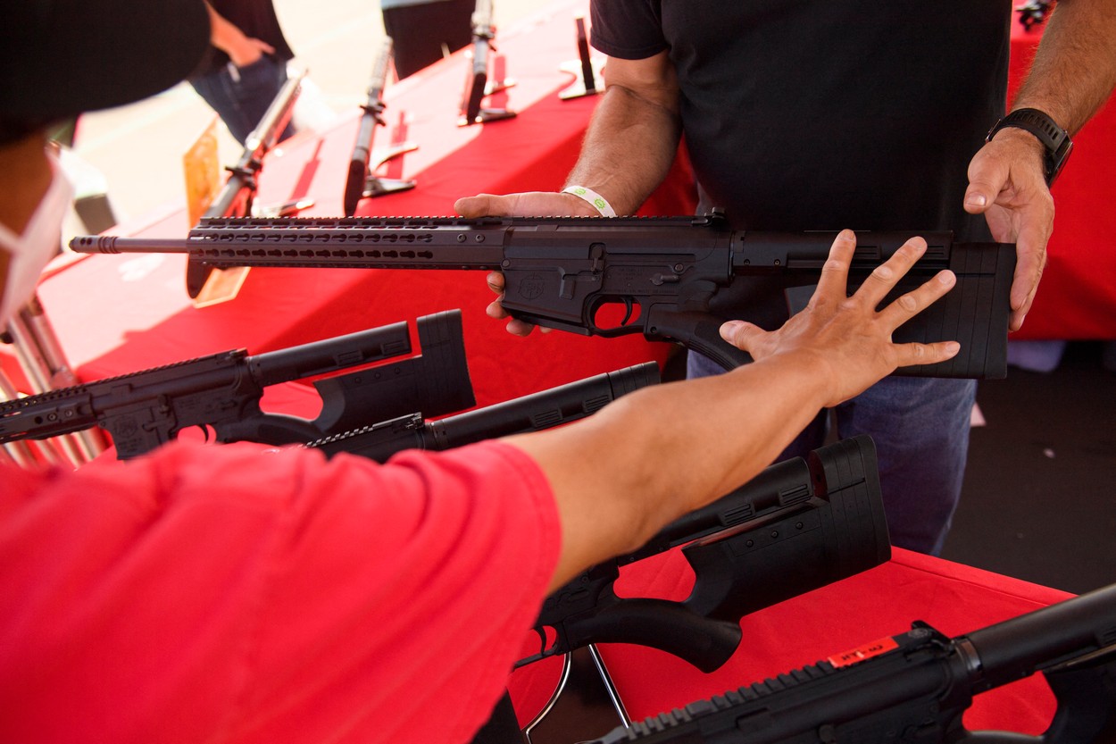 Curtea Supremă a SUA refuză să blocheze restricțiile privind armele de foc din New York